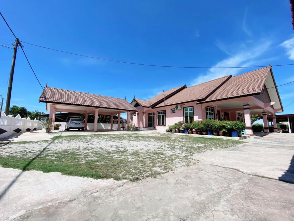 Hellokitty House - Unit 2 * Kuala Terengganu